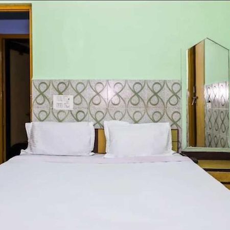 Pop Hotel Nand Palace Jhānsi Exterior foto